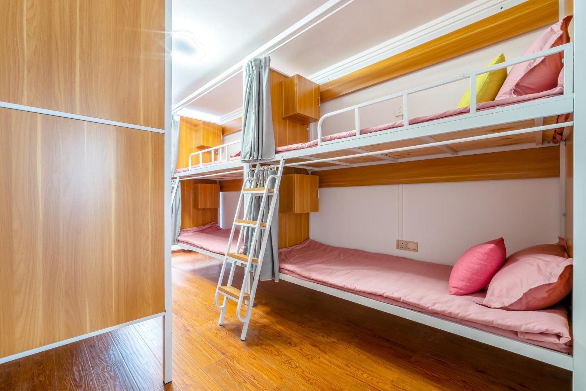 Fish House Youth Hostel Гуейлин Екстериор снимка