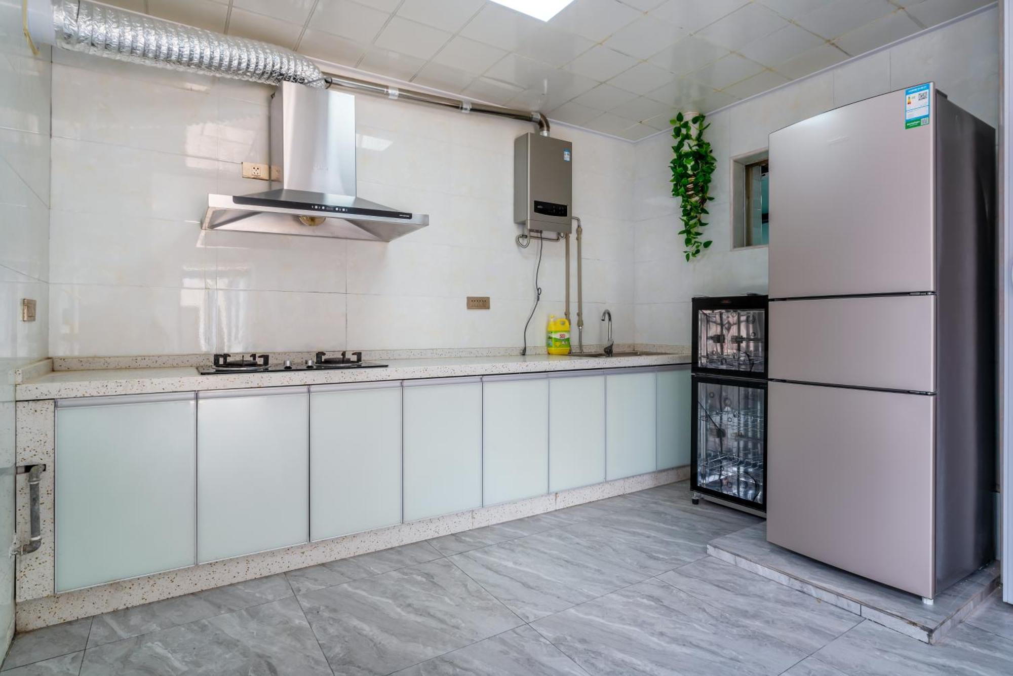 Fish House Youth Hostel Гуейлин Екстериор снимка