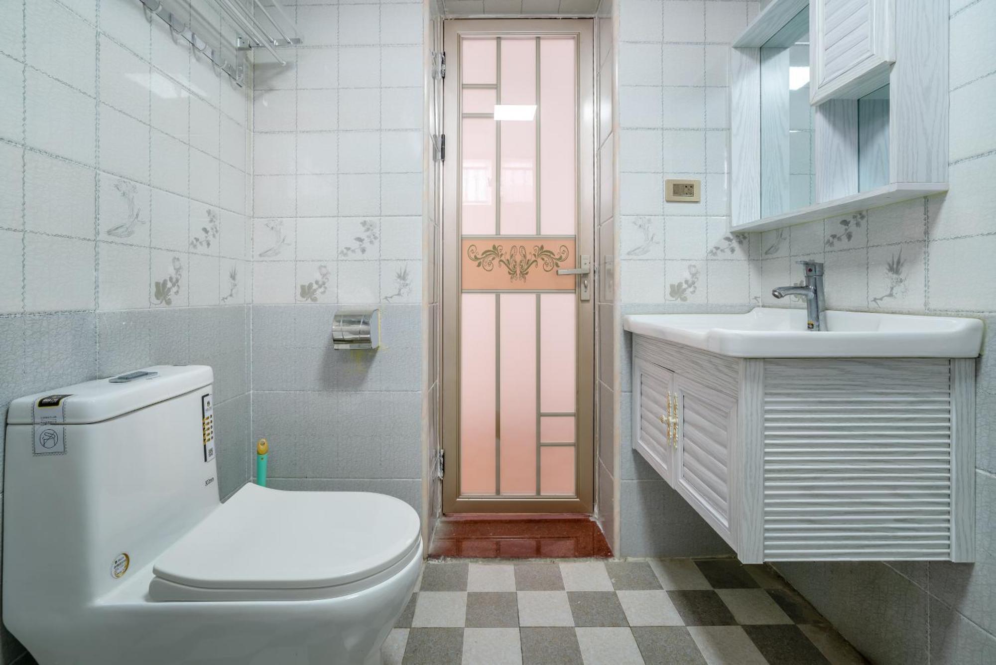 Fish House Youth Hostel Гуейлин Екстериор снимка